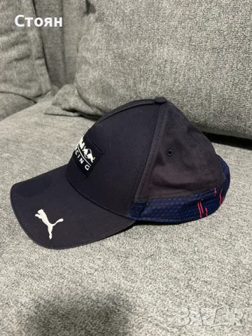 Шапка Red Bull лично подписана от Серхио Перес, снимка 2 - Фен артикули - 49485967