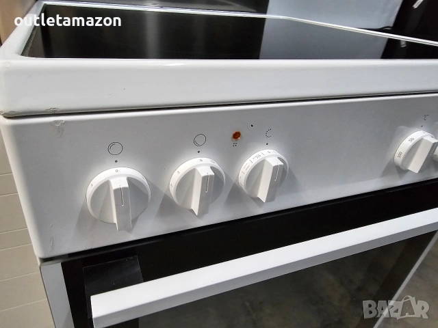 готварска печка с керамичен плот Gorenje , снимка 3 - Печки, фурни - 53777507