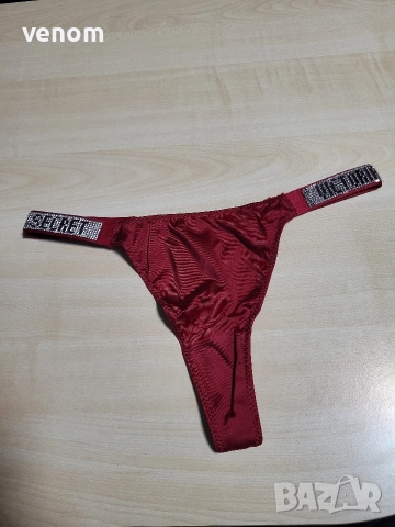 Прашки Victoria's Secret сатенени, дантелени и леопардови