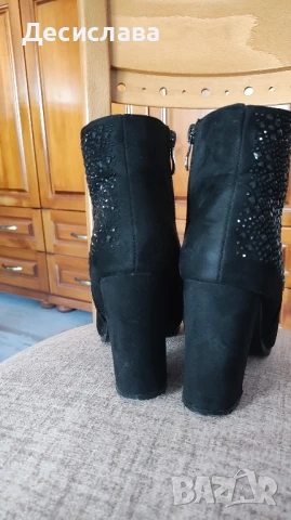 Дамски боти , снимка 5 - Дамски боти - 51308477