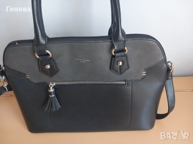 Дамска чанта, снимка 2 - Чанти - 54274310