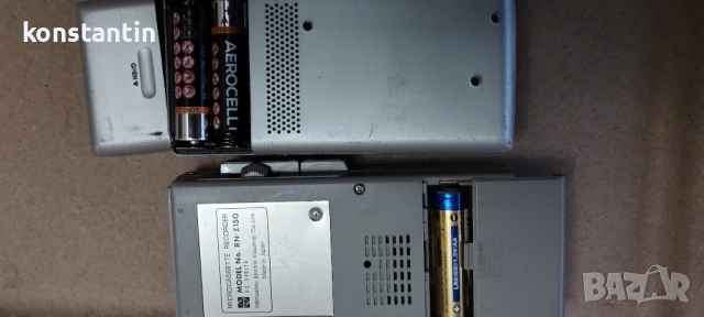 ДВА МИНИКАСЕТОФОНА, снимка 3 - Антикварни и старинни предмети - 53060921