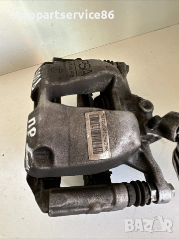 Преден десен спирачен апарат за Peugeot 3008 1.2T (2022) 65000км 77Tgx, снимка 3 - Части - 53569110