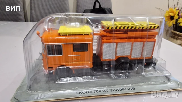 SKODA / Шкода 706 RT 1:43 Deagostini Авариен, снимка 2 - Колекции - 50824428