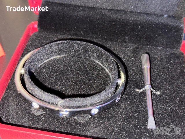 Нова Гривна Cartier LOVE в сребърен цвят с пълна опаковка и аксесоари, снимка 5 - Гривни - 54279358