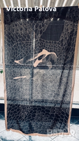 Голям артистичен дизайнерски шал Дания , снимка 4 - Шалове - 52796264