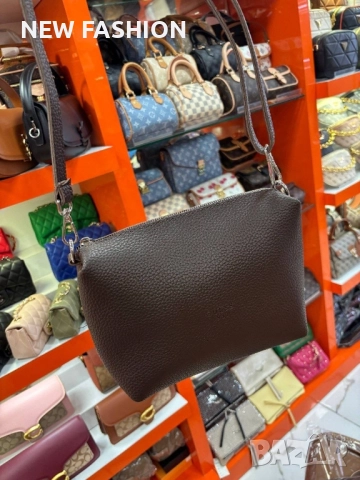 Дамски Чанти ✨ Guess , снимка 13 - Чанти - 52137123