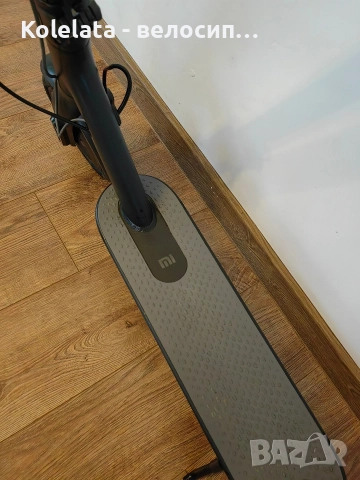 Xiaomi M365 електрическа тротинетка скутер, снимка 4 - Велосипеди - 52943319