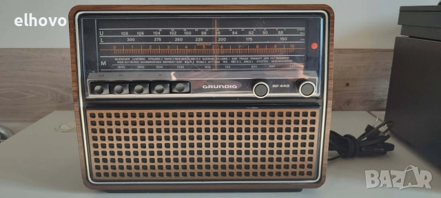 Радио Grundig RF 440, снимка 3 - Радиокасетофони, транзистори - 52846247