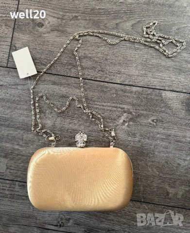 Златиста парти чанта, снимка 4 - Чанти - 54294104