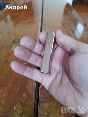 Стара запалка с часовник Piratron, снимка 3 - Други ценни предмети - 49829660