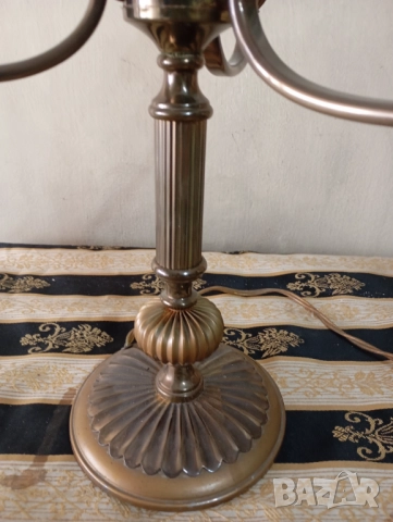 Винтидж настолна лампа, снимка 2 - Настолни лампи - 51878206