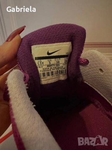 Маратонки Nike, снимка 3 - Маратонки - 53073365