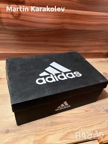 Обувки на Adidas, снимка 6 - Маратонки - 52460991
