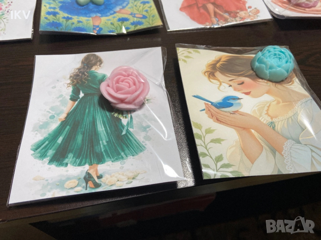 Картички със сапунени цветя, снимка 2 - Подаръци за рожден ден - 53965670