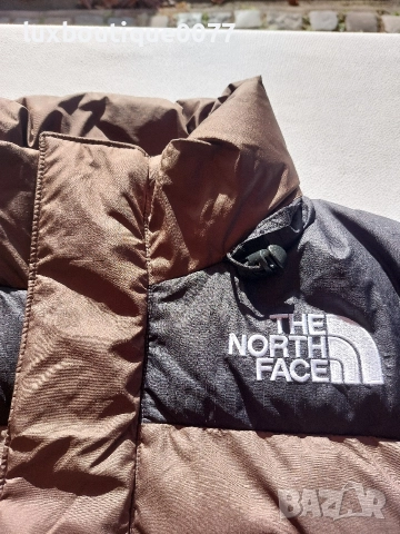 Използвано в отлично състояние зимно пухено яке The North Face M, снимка 4 - Якета - 52828959