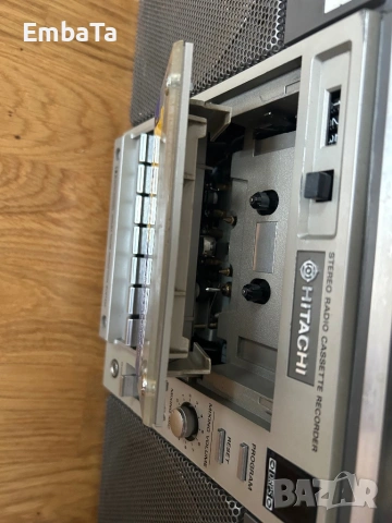 Hitachi TRK 8190E радио касетофон, снимка 8 - Радиокасетофони, транзистори - 53561153