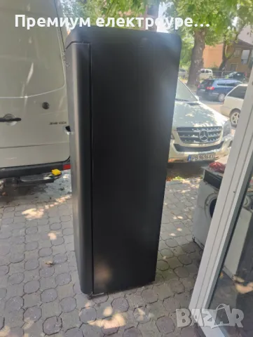 Хладилник Schaub Lorenz (клас А+) с Гаранция !, снимка 2 - Хладилници - 49874947