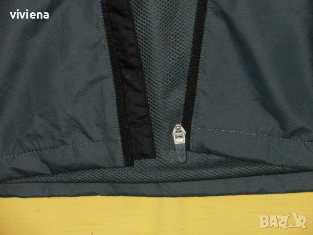 HUMMEL оригинална нова мъжка ветровка L, снимка 7 - Спортни дрехи, екипи - 46682684