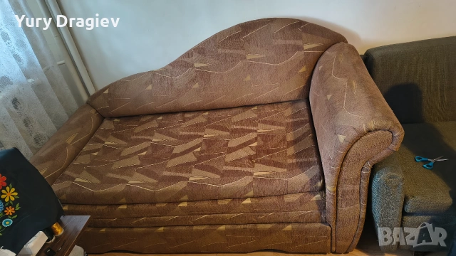 Диван, снимка 4 - Дивани и мека мебел - 53133439