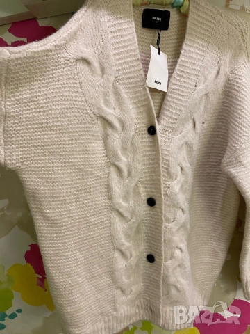 Предлагам нова дебела жилетка с етикет Bik Bok,ч, снимка 5 - Жилетки - 53843065