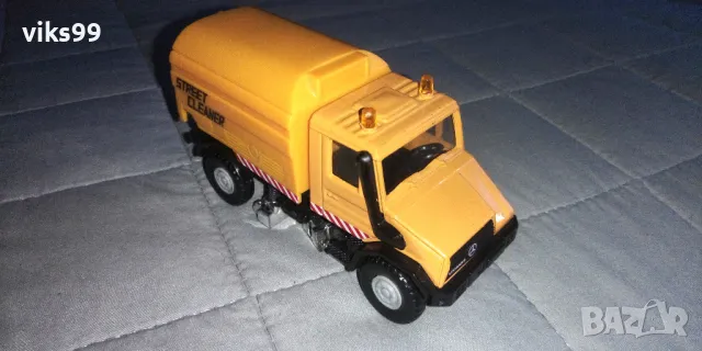 Mercedes Benz Unimog Street Cleaner Welly, снимка 6 - Колекции - 47929009