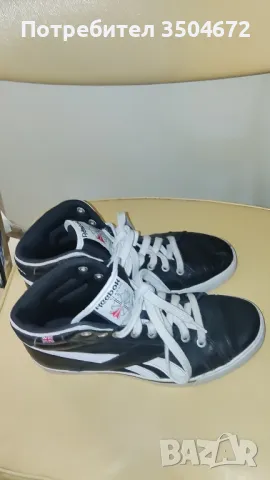 Дамски Кецове Reebok Размер 39 Стелка 25 см!, снимка 1 - Кецове - 47745157