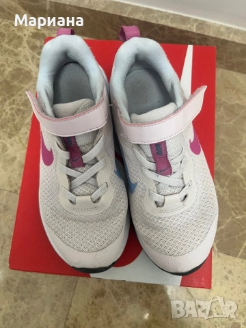 Детски маратонки Nike, снимка 2 - Детски маратонки - 52302458