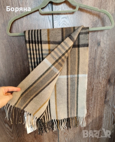 Нов дамски шал от камилска вълна и кашмир в стил Burberry, снимка 12 - Шалове - 53724748