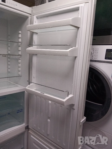 Комбиниран хладилник с фризер Liebherr Made in Germany 2 години Гаранция!, снимка 10 - Хладилници - 53556102