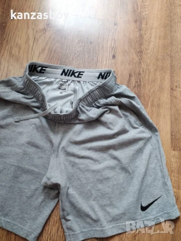 Nike - страхотни мъжки панталони M, снимка 2 - Спортни дрехи, екипи - 51045000