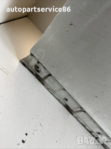 Предна дясна врата бежова за Volvo XC60 2.0D (2011), снимка 3 - Части - 53742162