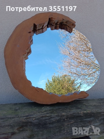 ОГЛЕДАЛО с масивна дървена рамка от дънер с жив вътрешен и външен ръб, снимка 2 - Огледала - 51789433