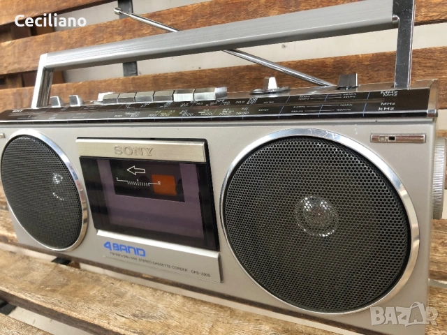 Радиокасетофон Sony CFS-330S - Japan, снимка 16 - Радиокасетофони, транзистори - 54264101