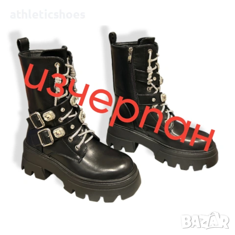 Дамски боти на платформа с декорация от блестящи камъни  