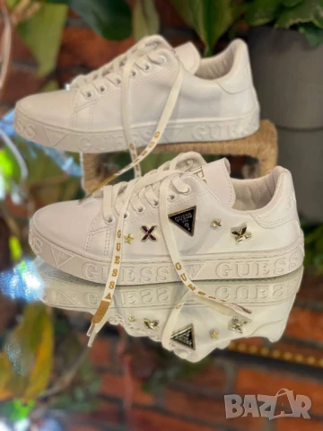 Детски обувки на едро 