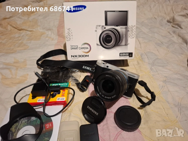 Фотоапарат Samsung NX300M