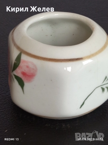 Винтидж малка купичка декорирана с цветя порцелан за КОЛЕКЦИЯ 51353, снимка 4 - Други ценни предмети - 51776358