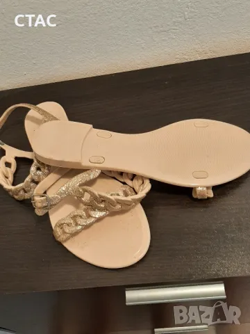 Луксозни обувки със сребрист брокат/номер35, снимка 6 - Дамски ежедневни обувки - 49674337