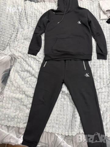 Екип на Calvin Klein, снимка 5 - Спортни дрехи, екипи - 52890174