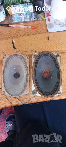 Говорители от ретро телевизори и касетофони