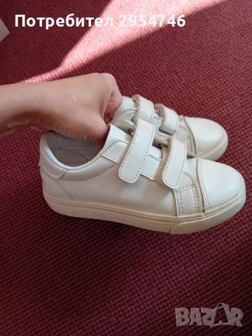 Маратонки - 10 лв/2 бр, снимка 7 - Детски маратонки - 52579611