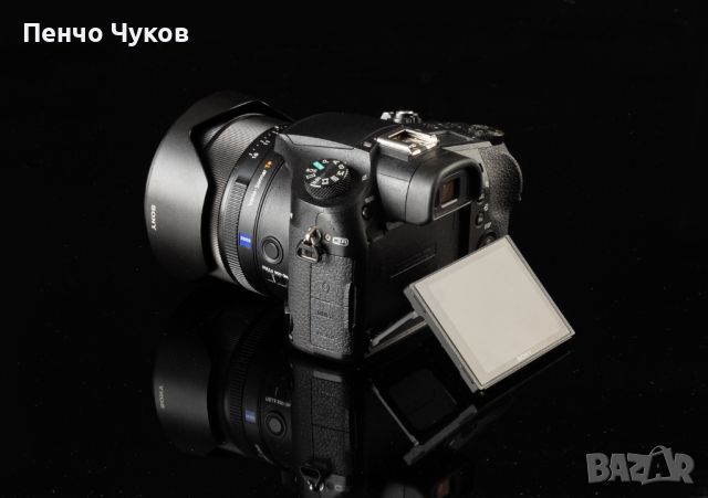Фотоапарат Sony DSC-RX10 IV ZOOM 24-600 mm, снимка 2 - Фотоапарати - 46239447