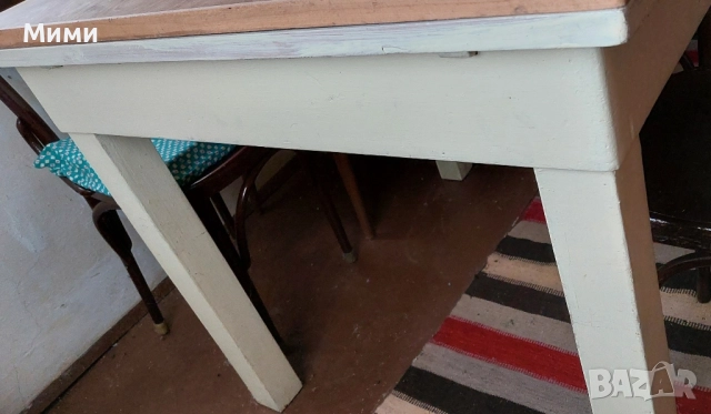 Маса ретро, здрава и голяма, снимка 2 - Други стоки за дома - 52348087