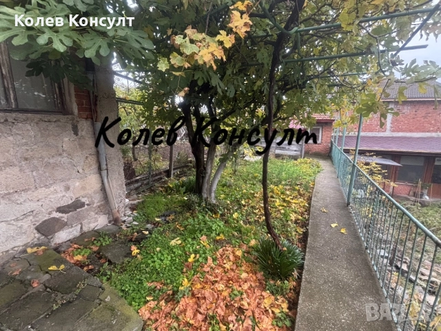 Продавам етаж от къща гр. Хасково, кв. Куба, снимка 10 - Етаж от къща - 52305377