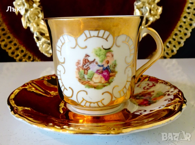 Италианска порцеланова чаша с чиния,злато,Фрагонар. , снимка 2 - Антикварни и старинни предмети - 52267779