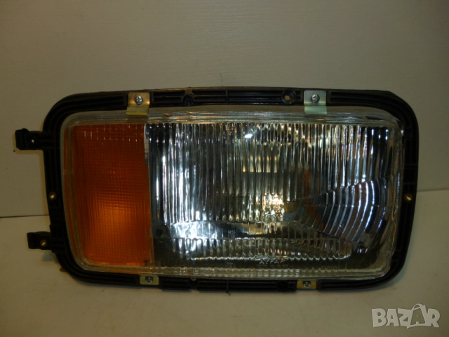 Фар десен за MERCEDES 2517 № 505501