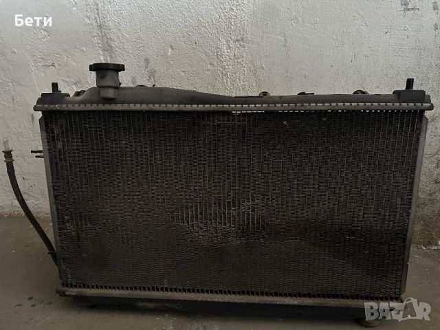 Воден радиатор с перки Honda Civic 7 Hatchback , снимка 1 - Части - 45770643