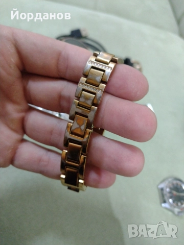 Продавам хубави маркови часовници изгодно, снимка 6 - Мъжки - 51798611