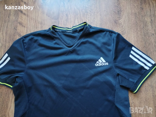 adidas - страхотна мъжка тениска S